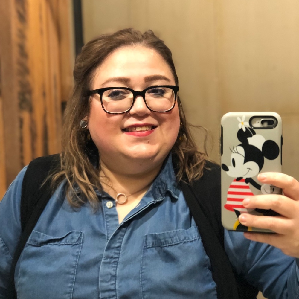 Meet your Posher, Ana